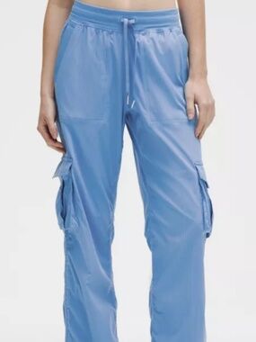 Lululemon Dance Studio Relaxed-Fit Mid-Rise Cargo Pant Windmill size large NEW